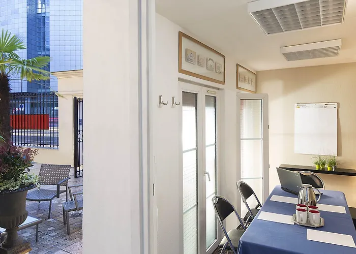 Szálloda Pavillon Bastille 3*