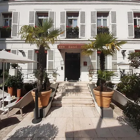 Pavillon Bastille Otel 3*