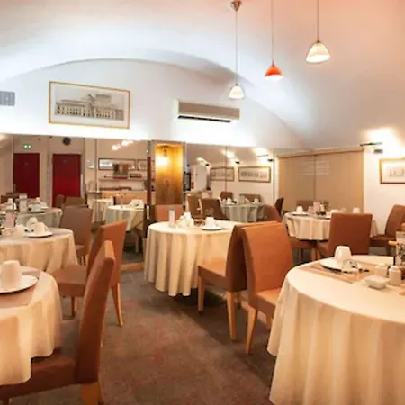 Pavillon Bastille 3*