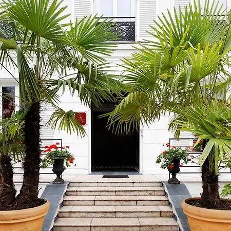 Pavillon Bastille Hotel 3*