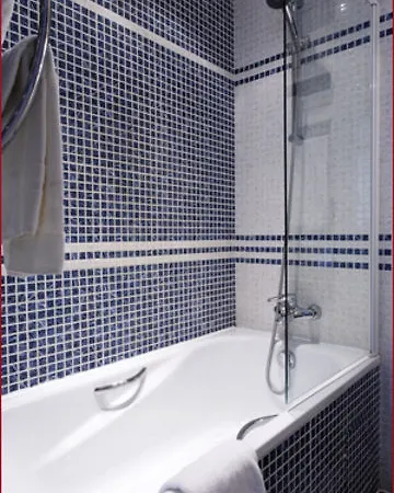 Pavillon Bastille Hotel 3*