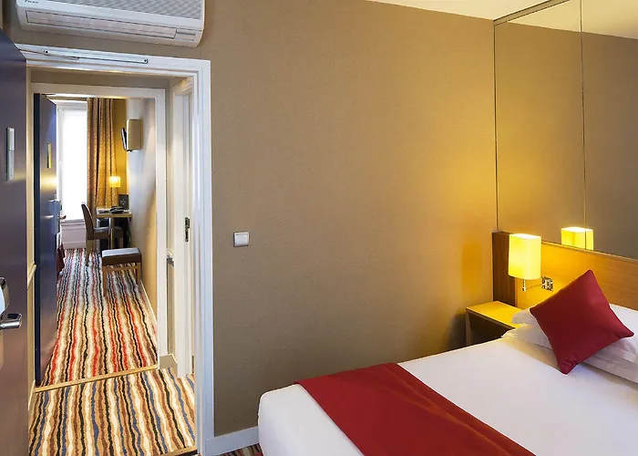 Hotel Pavillon Bastille