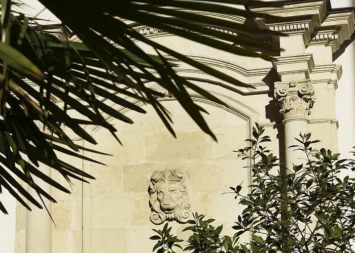 Pavillon Bastille Hotel