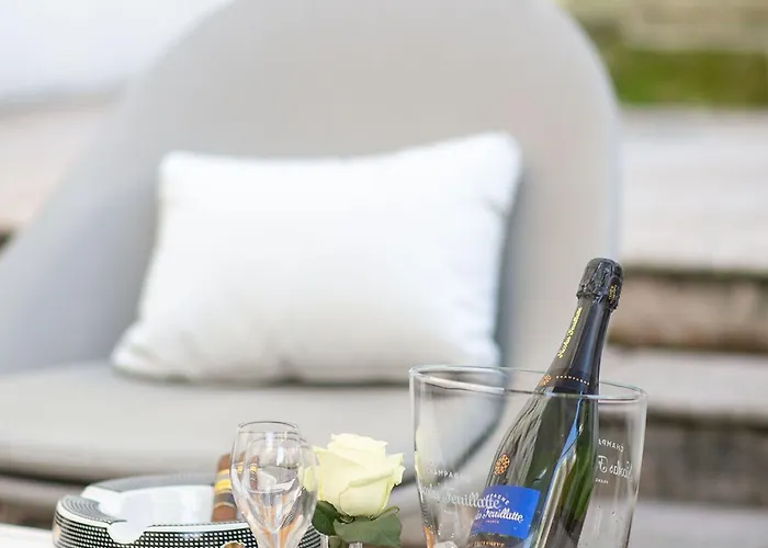 Pavillon Bastille 3* Paris